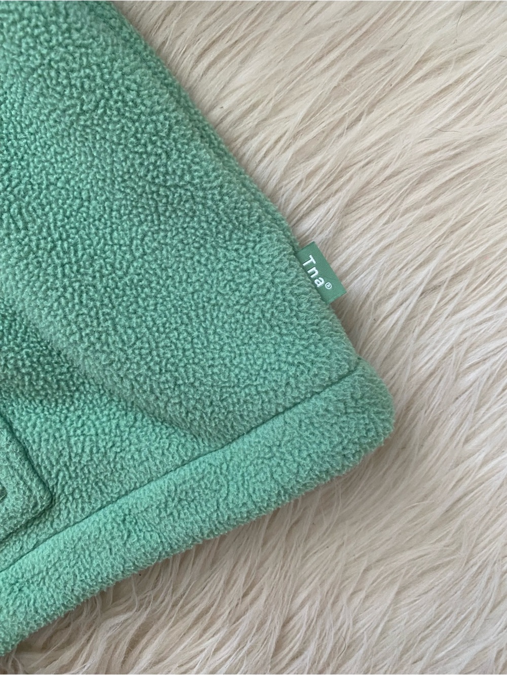 Aritzia TNA Lena Polar 1/2 Half Zip Fleece Sweater Pullover Light Green S - Picture 6 of 11